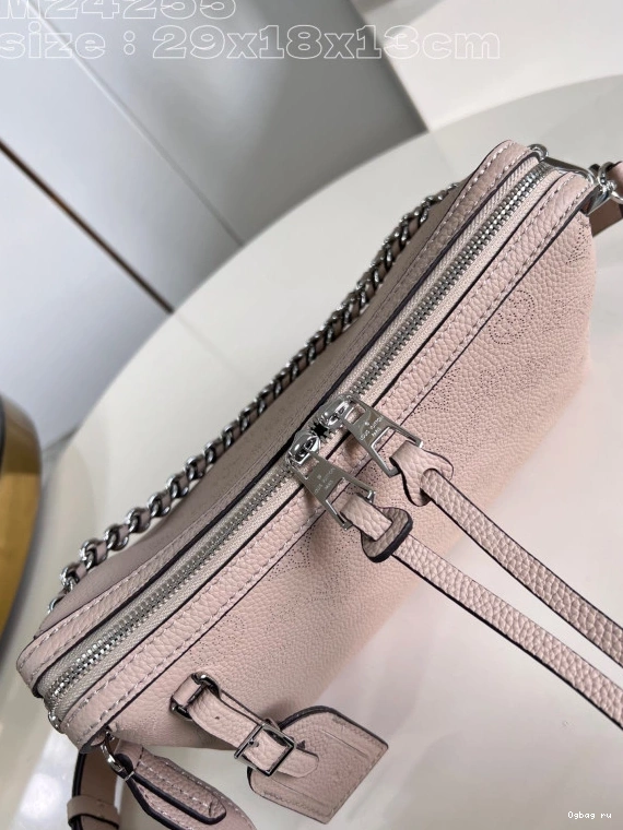 - 18 It PM x All 13CM LOUIS VUITTON x Hand 29 0713